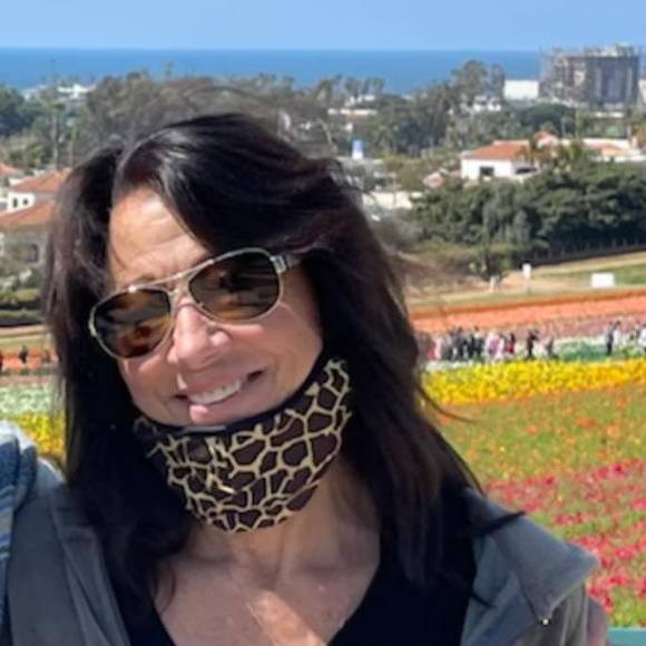 Meet your Posher, Kim - Picture 1 of 1